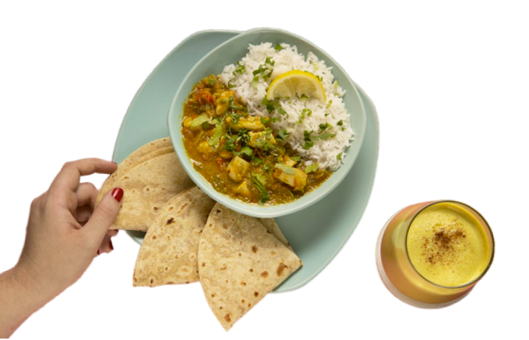 Prato com comida mexicana e tortillas